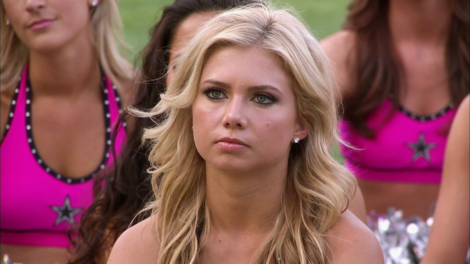 Dallas Cowboys Cheerleaders: Making the Team 8×8