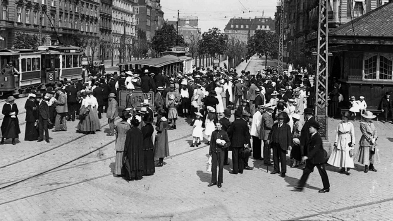 For hundrede år siden