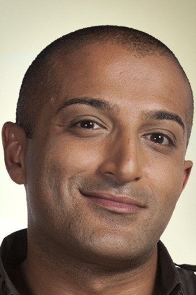Foto de Adil Ray