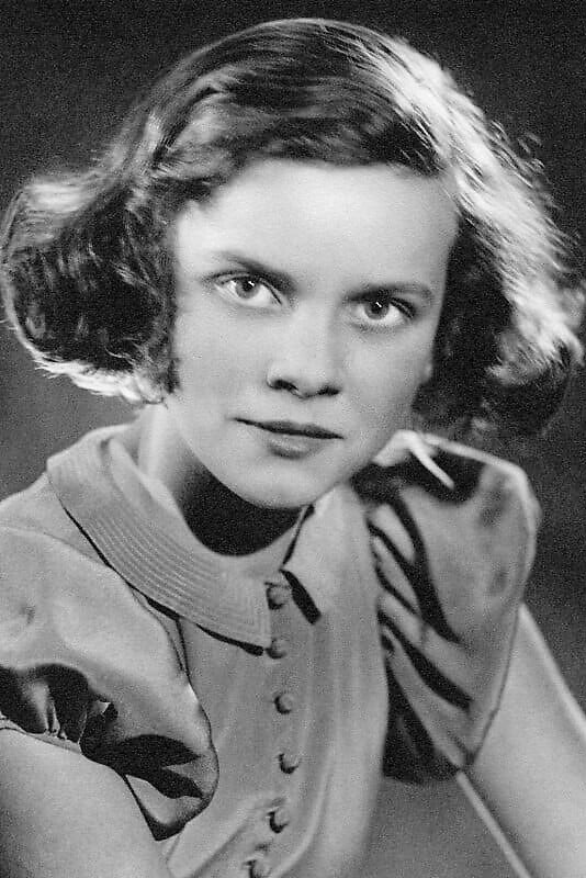 Foto de Nova Pilbeam