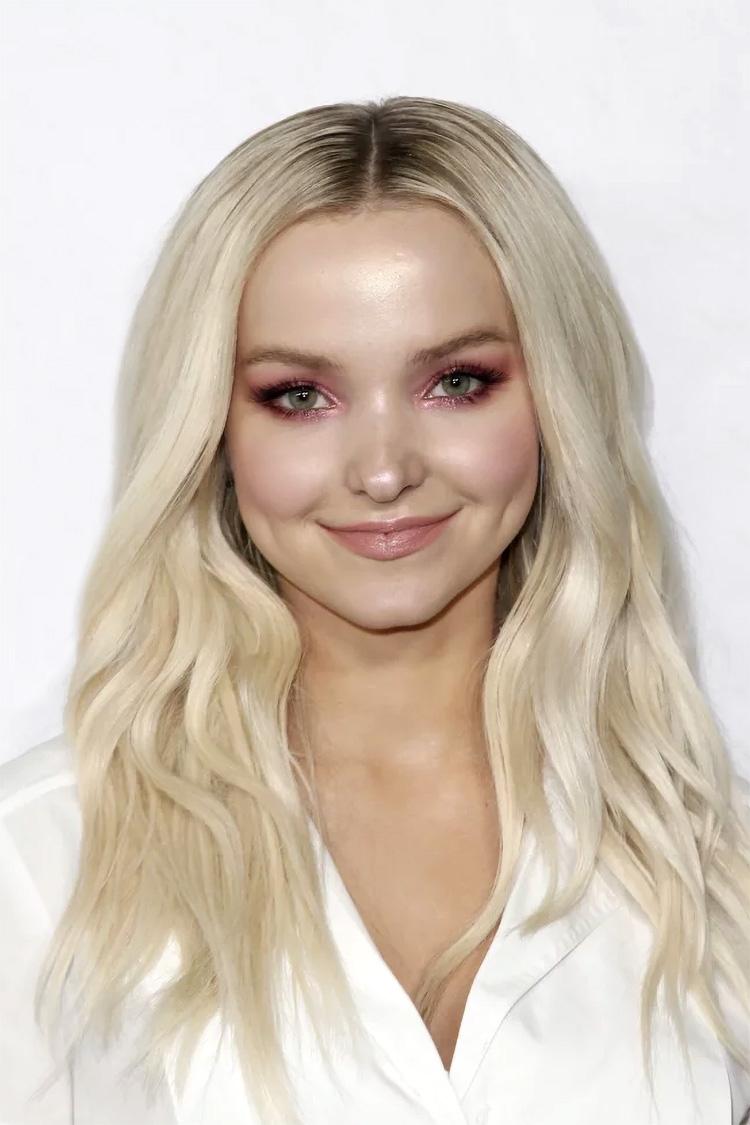 Foto de Dove Cameron