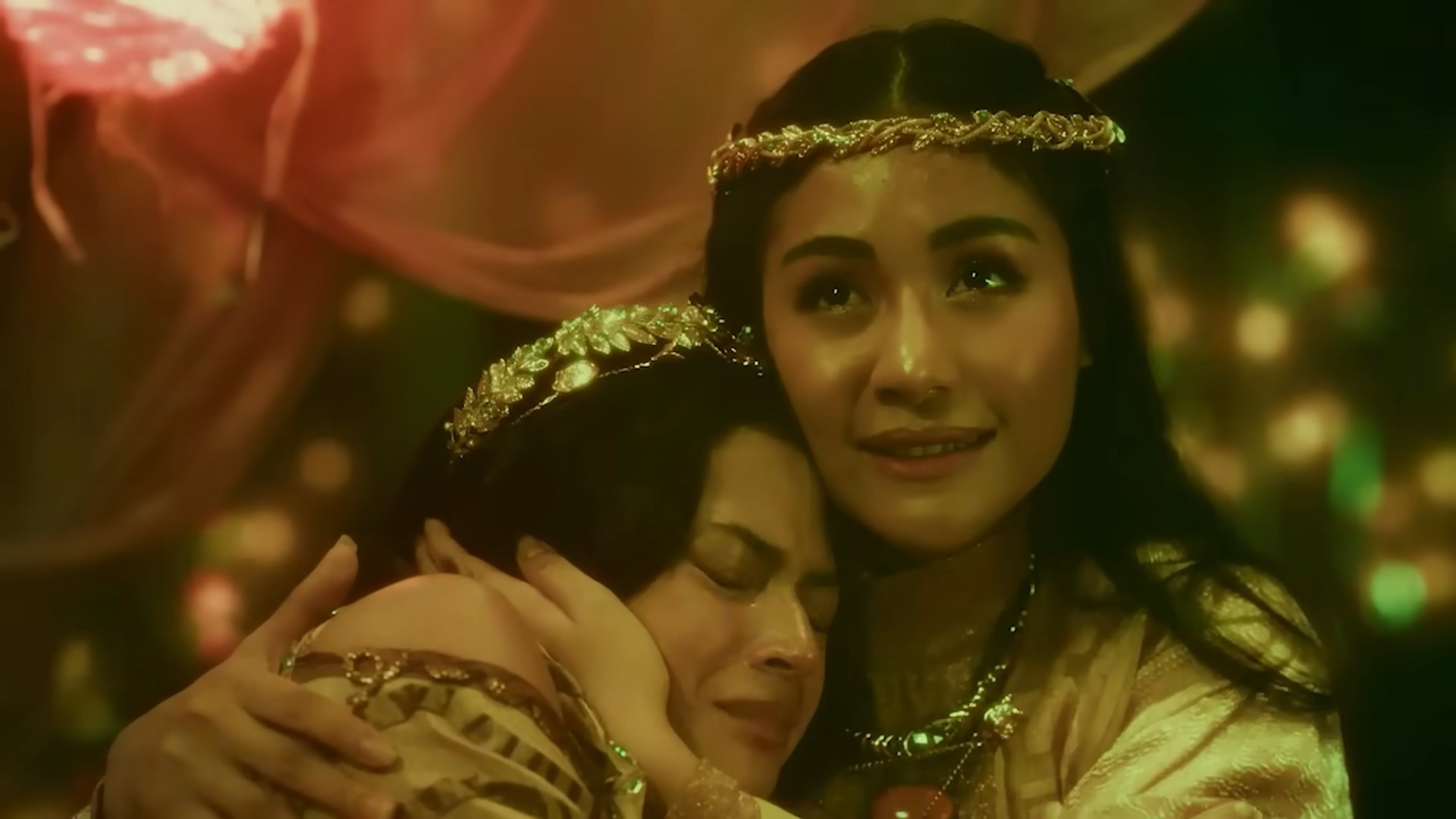 The Escape of the Two Sang'gres