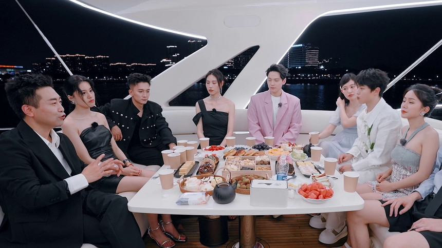 Captain Season · Flight Travel EP7