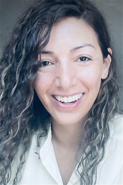 Elmira Ahadi/Extras Casting