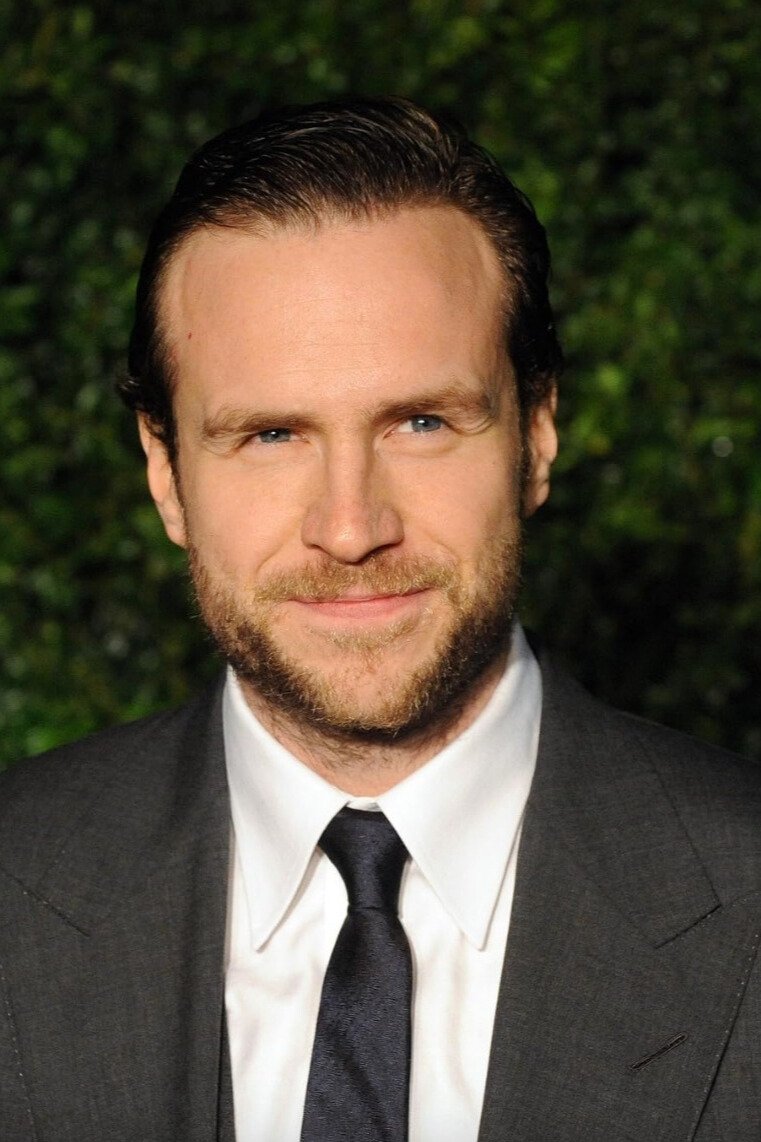 Foto de Rafe Spall
