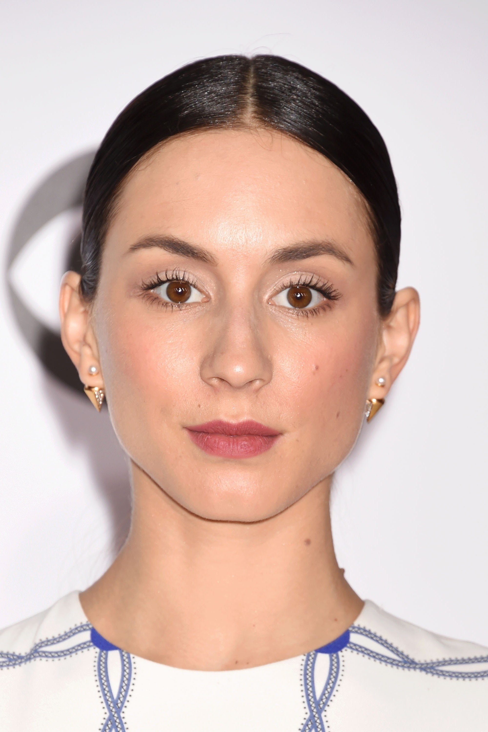 Foto de Troian Bellisario