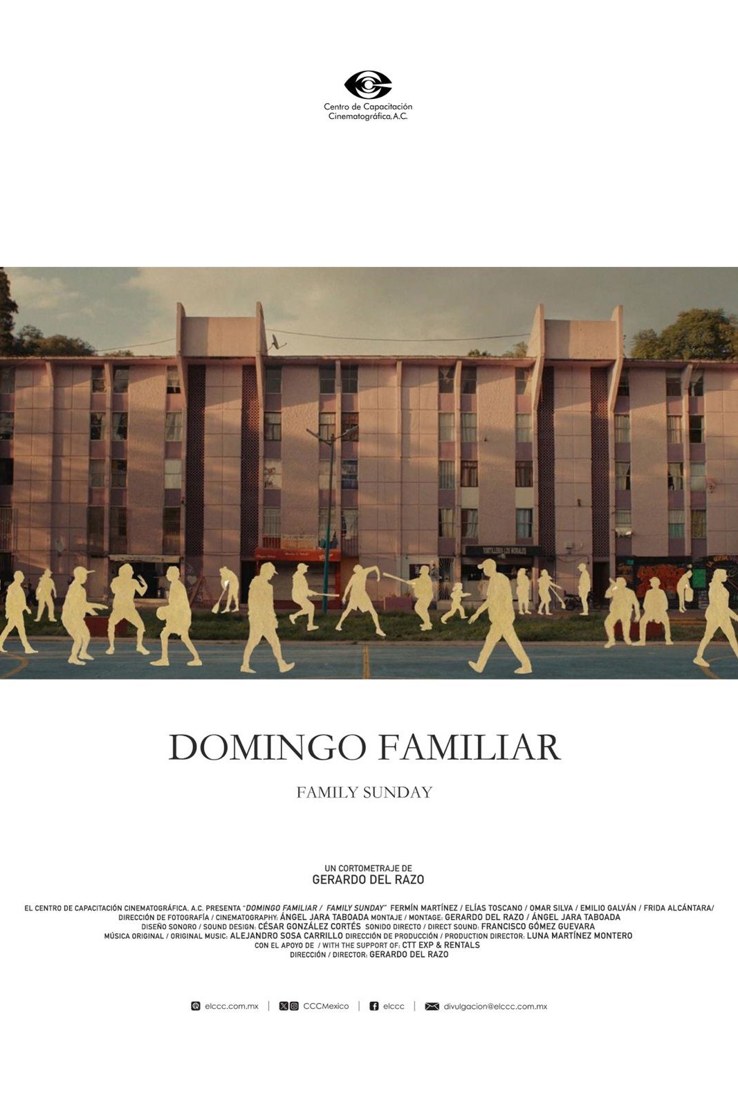 Poster de Domingo Familiar