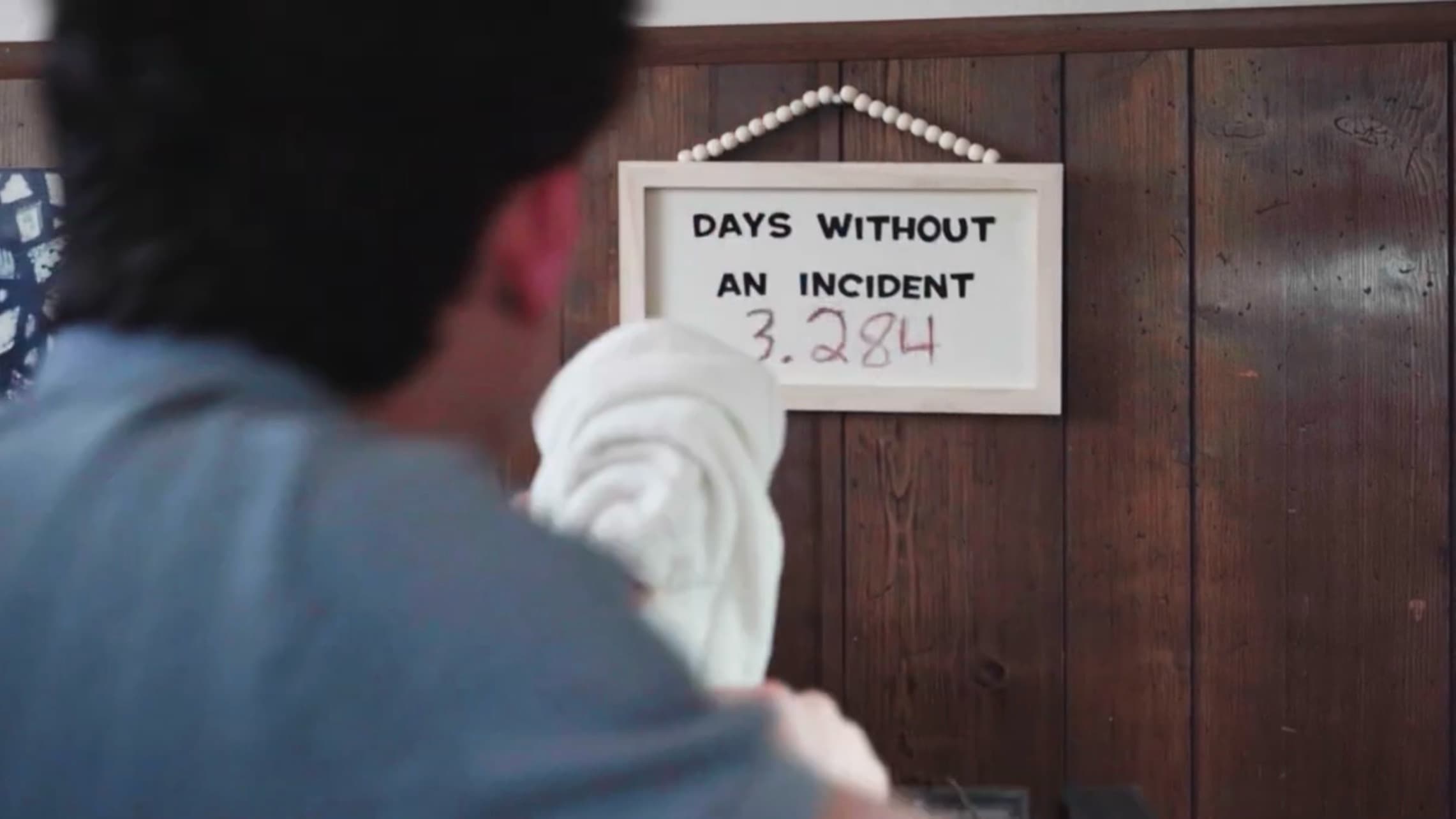 Isak Borg's Happy Hotline