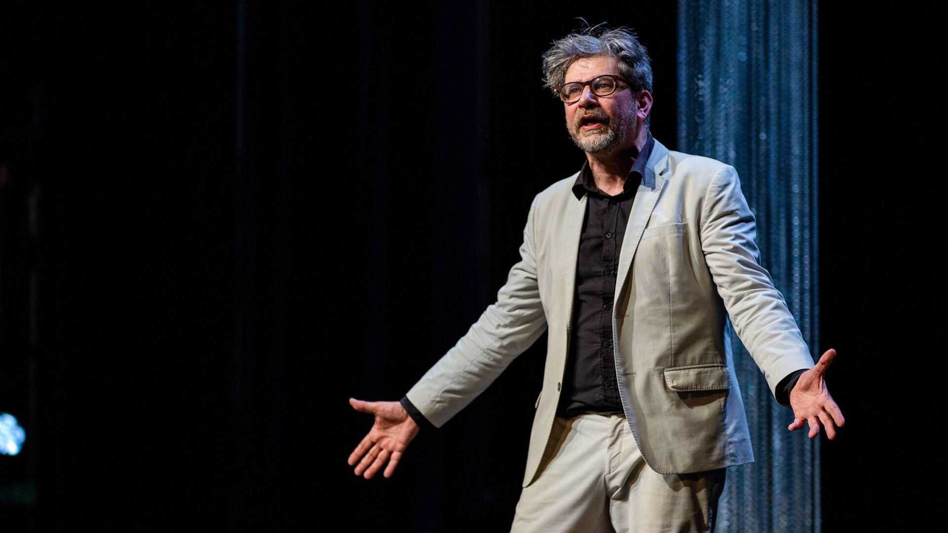 Wim Helsen: Niet Mijn Apen, Niet Mijn Circus