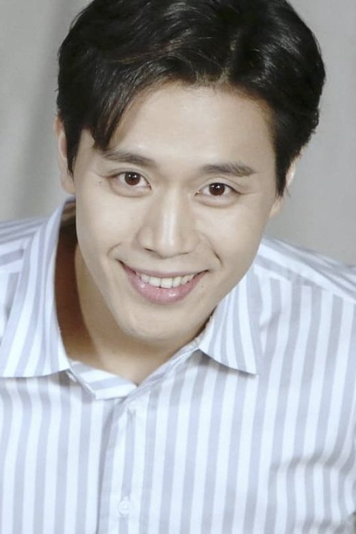 Foto de Son Jun-ho