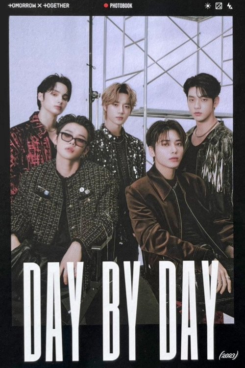 Poster de TOMORROW X TOGETHER 'DAY BY DAY' 2023 SEASON'S GREETINGS