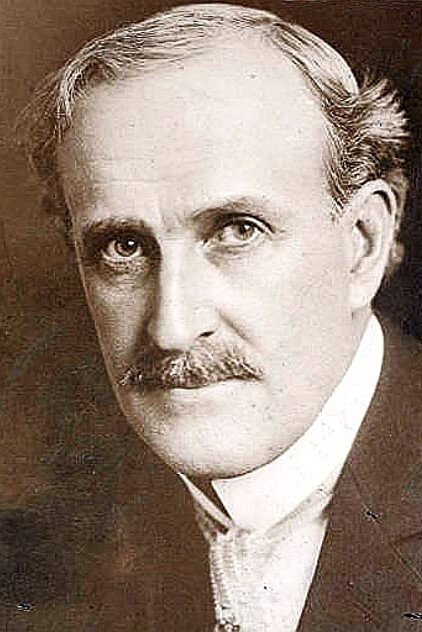 Foto de Theodore Roberts