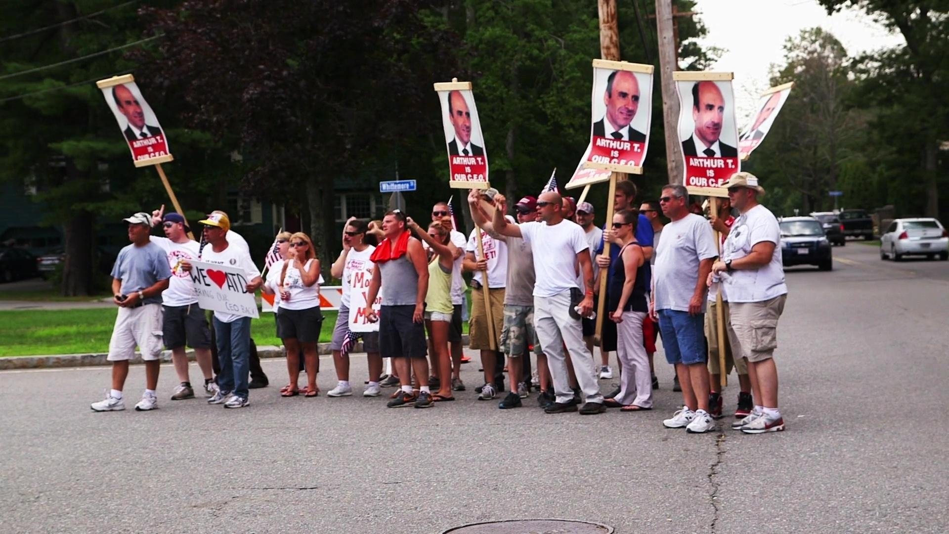 Food Fight: Inside The Battle for Market Basket