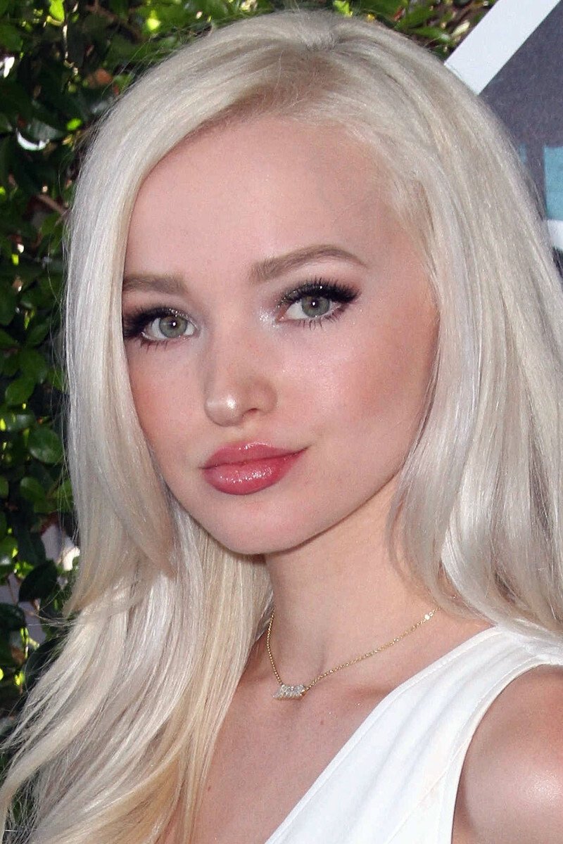 Foto de Dove Cameron