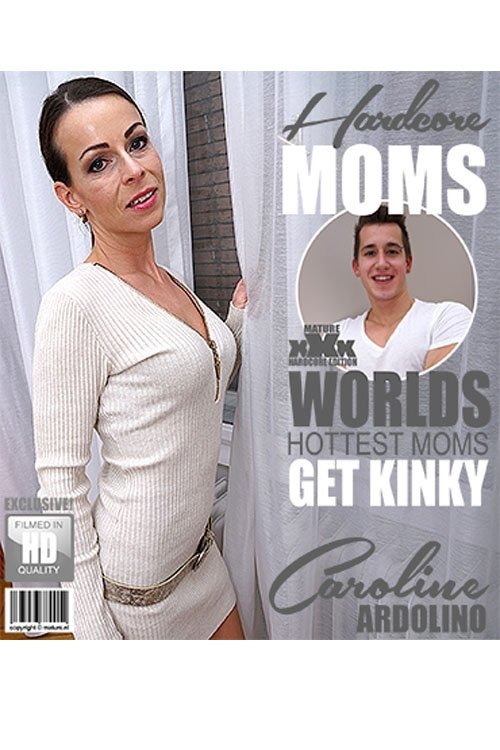 Poster de Sexy skinny MILF gets fucked by a Toyboy