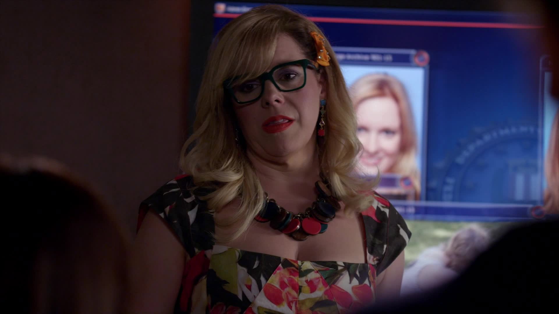 Mentes criminales 9×1