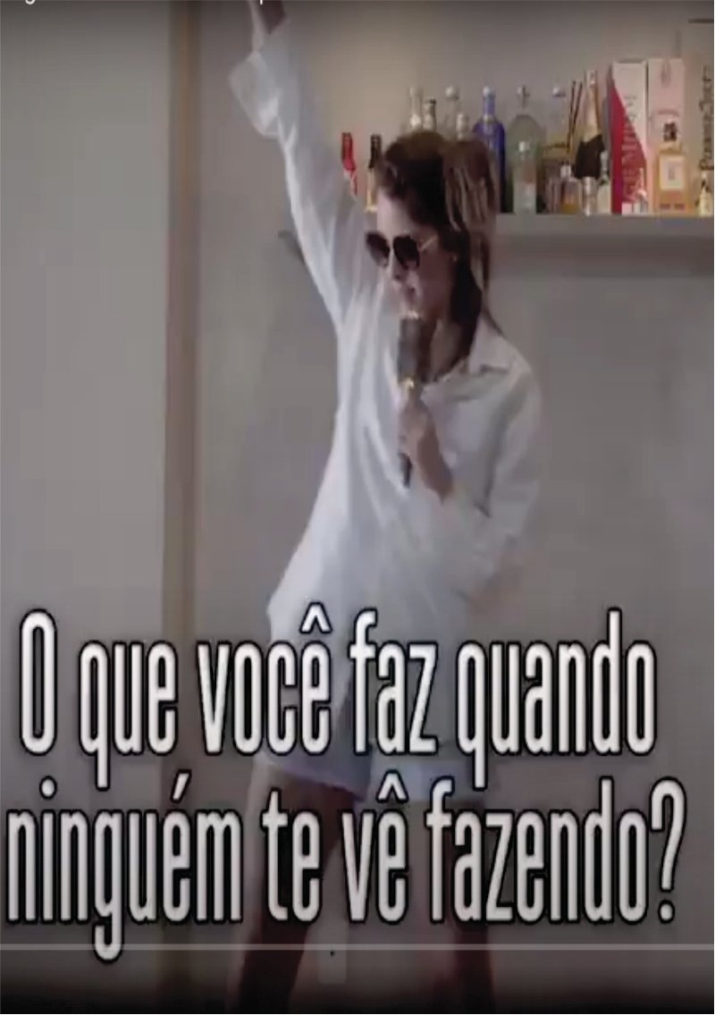 Poster de O que voce faz quando ninguem te ve fazendo