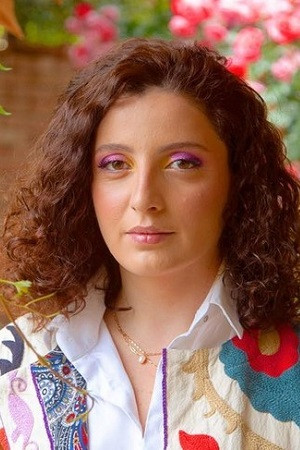 ანა სანაია