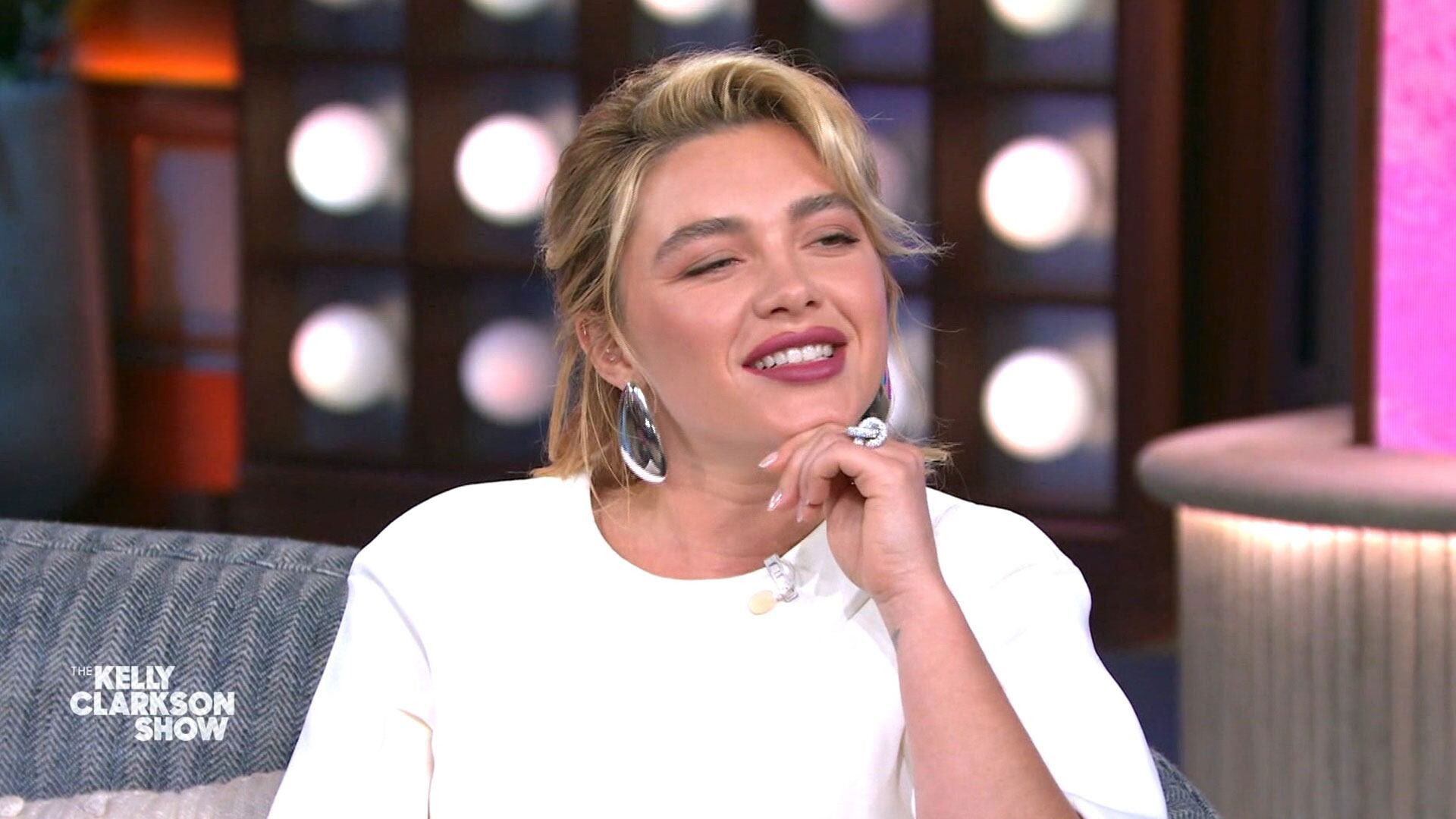 Florence Pugh, Geraldine Viswanathan, Hanna John-Kamen, Carly Pearce