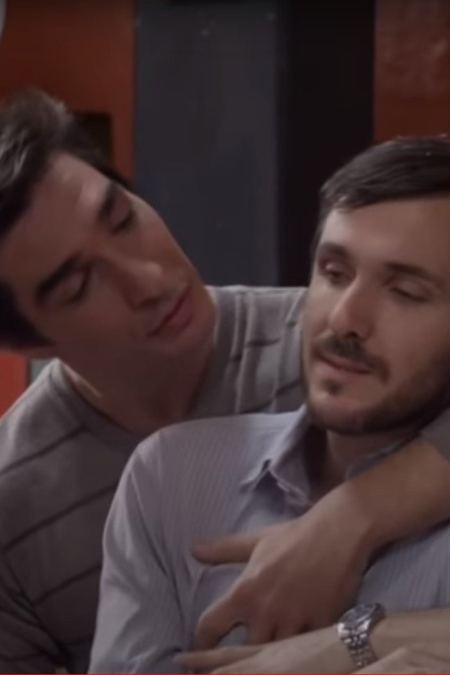 Poster de Claudio y Adrián (Amores de historia)