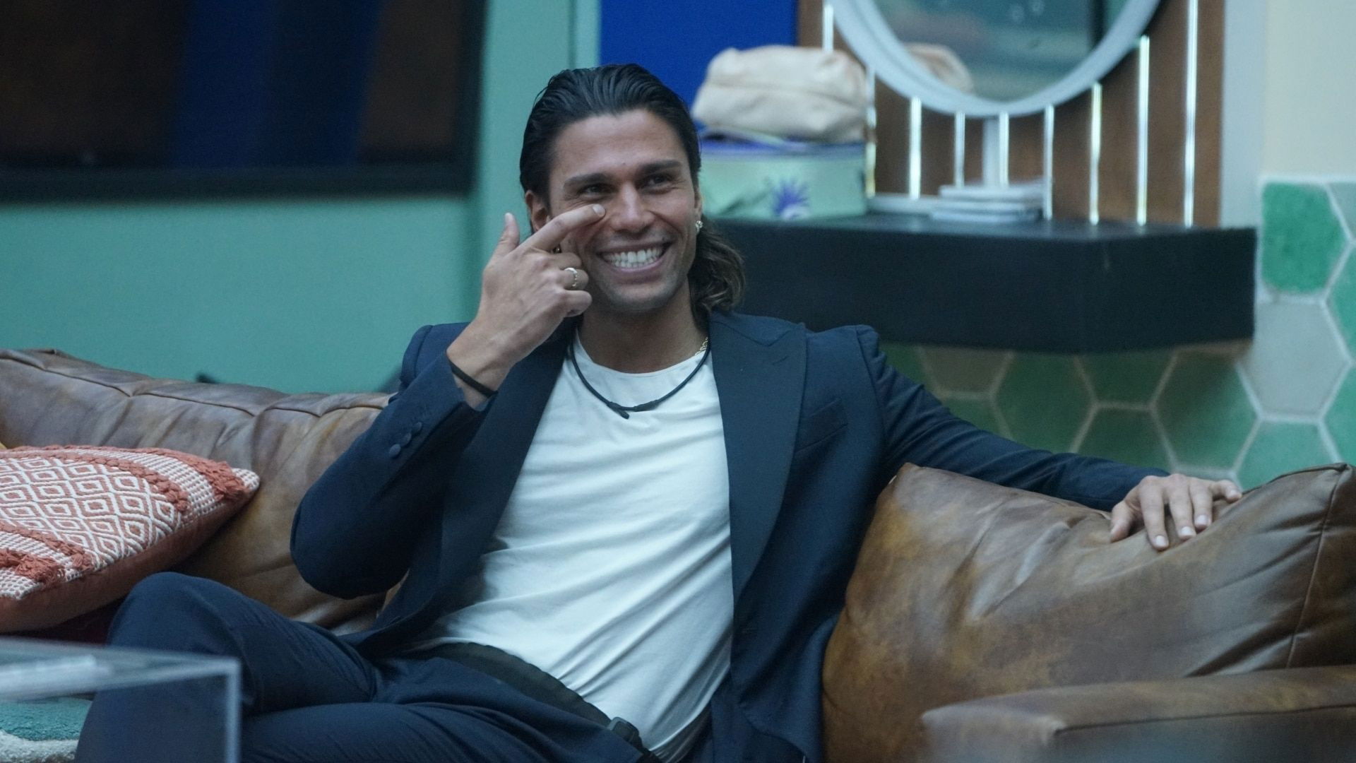 Visitas que estremecen