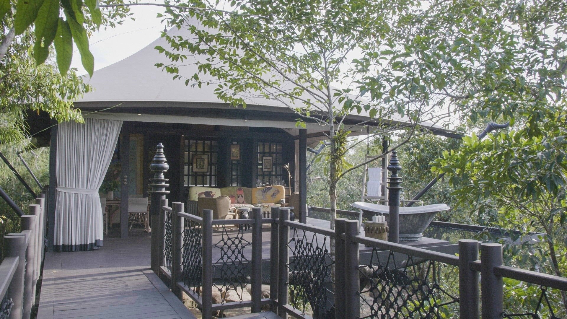 World's Most Secret Hotels