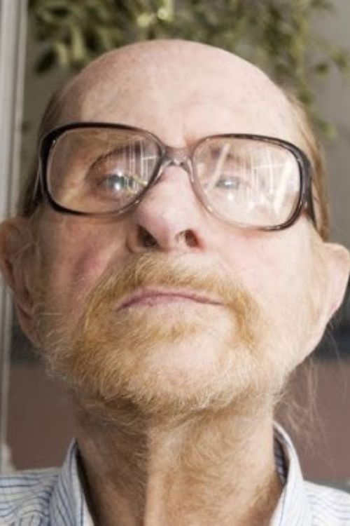 Ricardo Becher/Writer