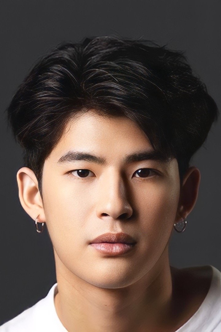 Foto de ภาคิน คุณาอนุวิทย์