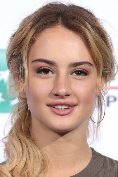 Foto de Grace Van Patten