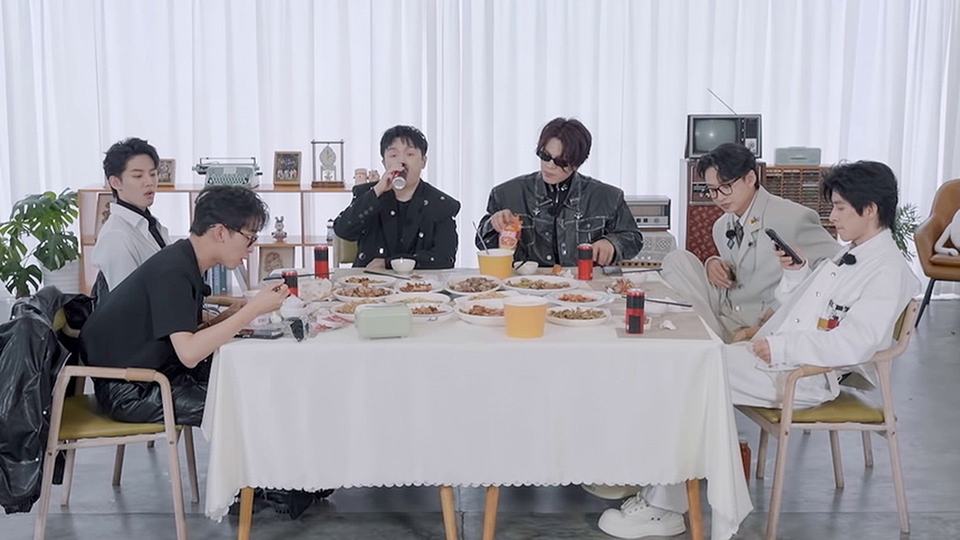 S8 First Look Episode 1