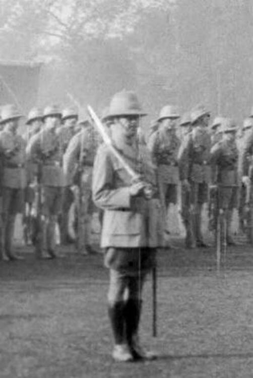 Poster de 5th Calcutta Battalion: Presentation of Colours by H.E. The Viceroy
