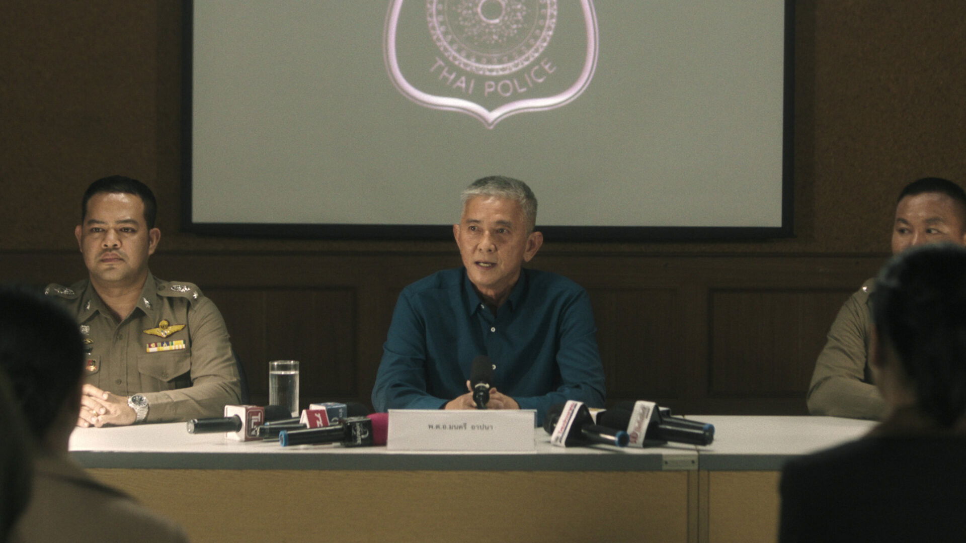 Dead Flowers Carry Scents