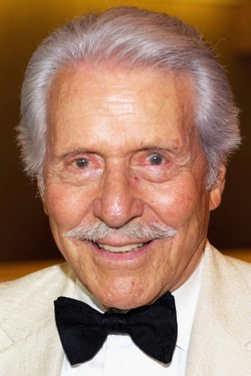 Foto de Efrem Zimbalist Jr.