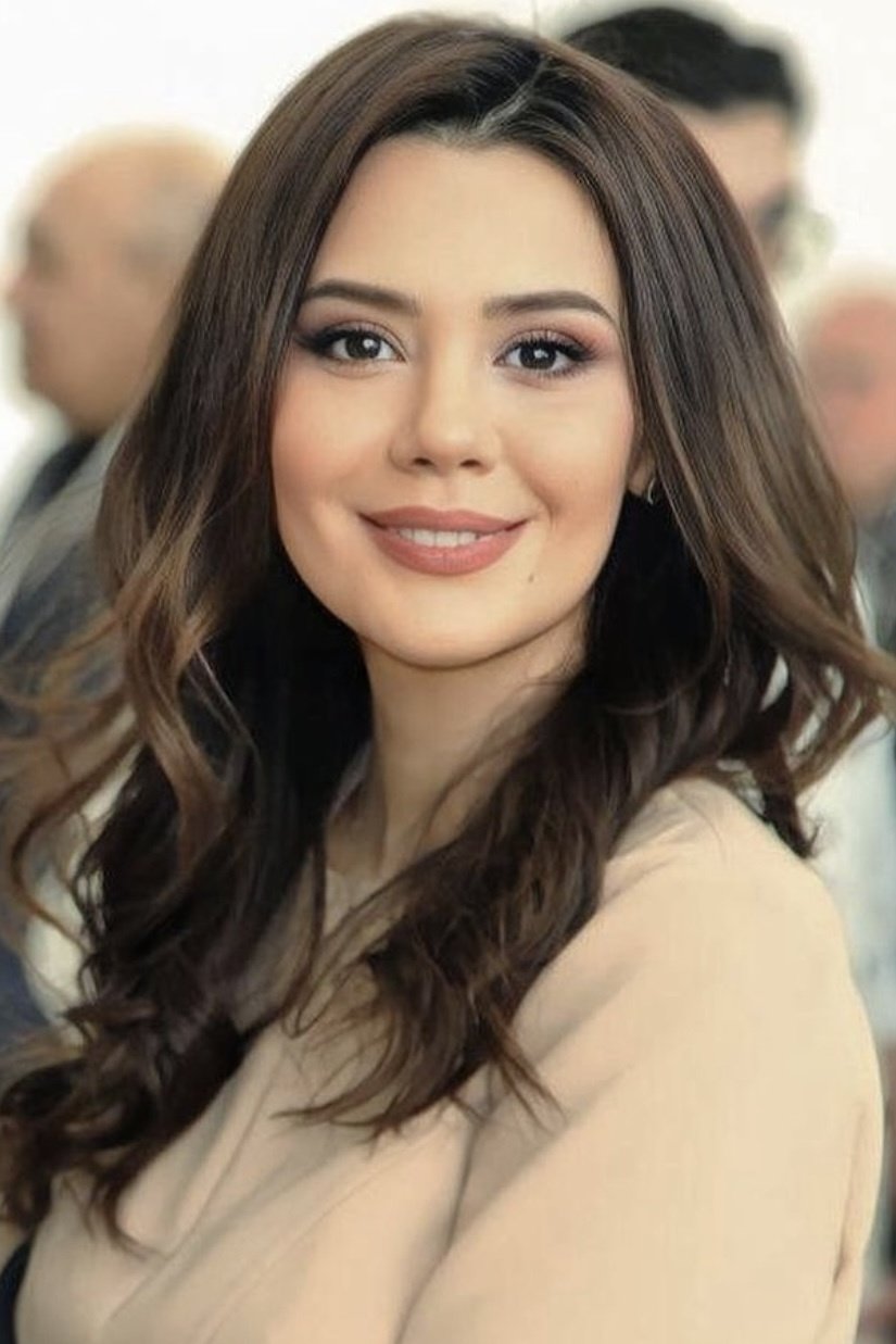 Foto de Oksana Rəsulova