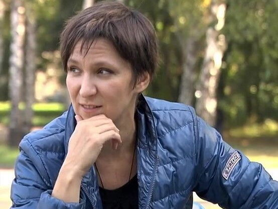 The In-Laws: Life Without Makeup (5)