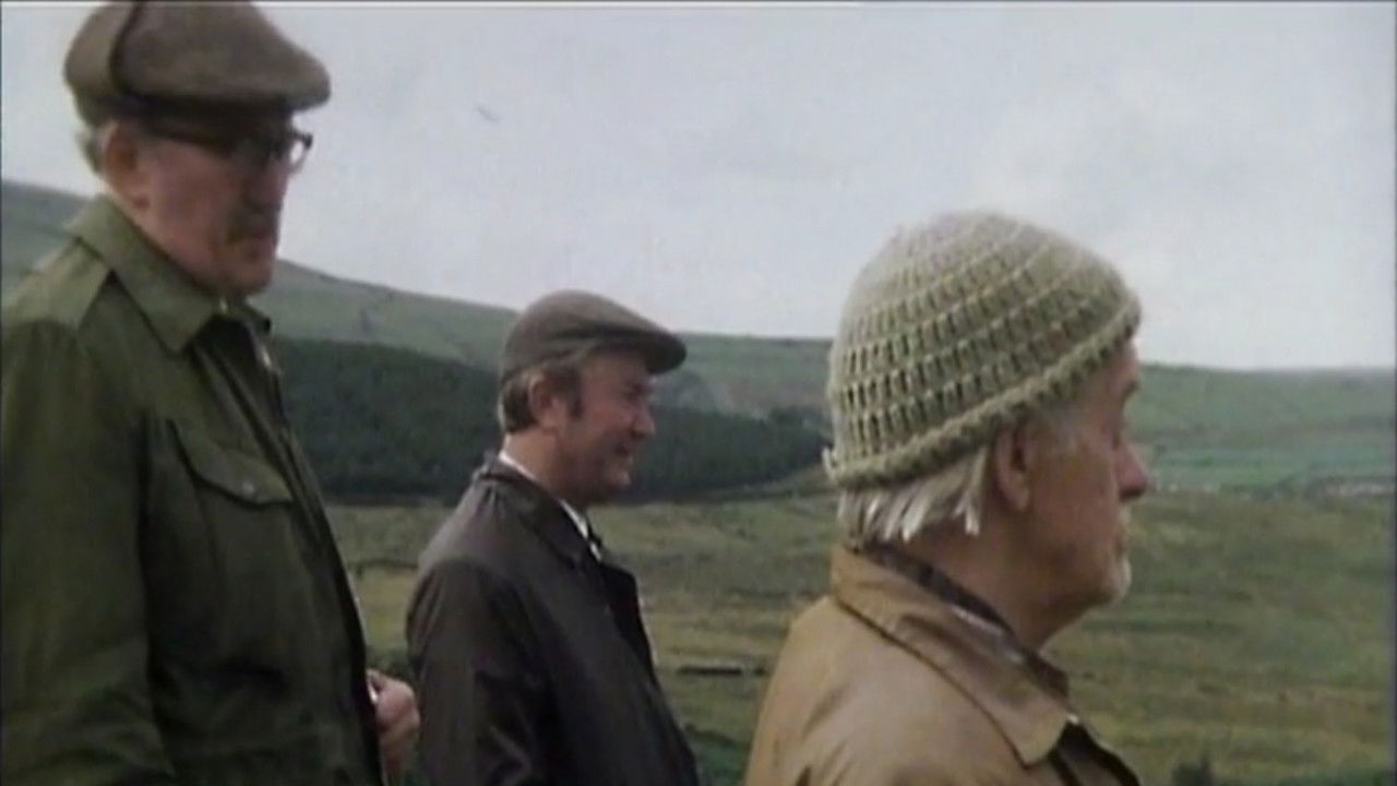 And a Dewhurst Up a Fir Tree (1979 Christmas Special)