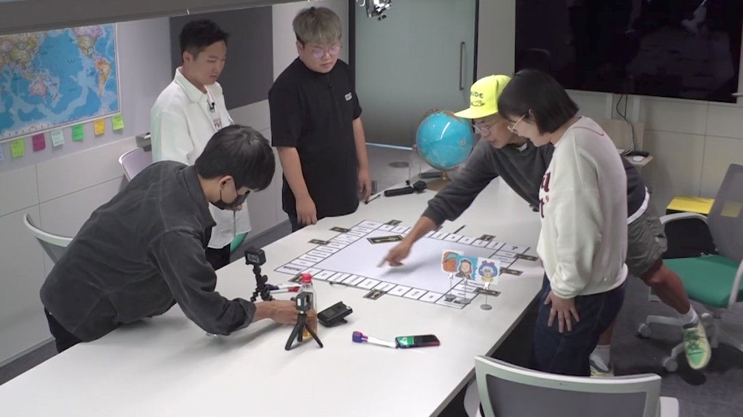 [World Tour Begins] (Pit-a-pat) Where is The First Destination for KWAK x Pa x Won?