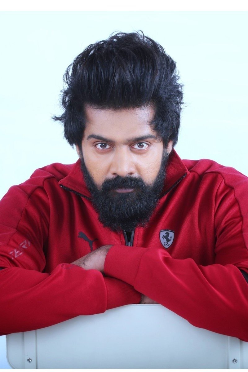 Foto de Naveen Chandra