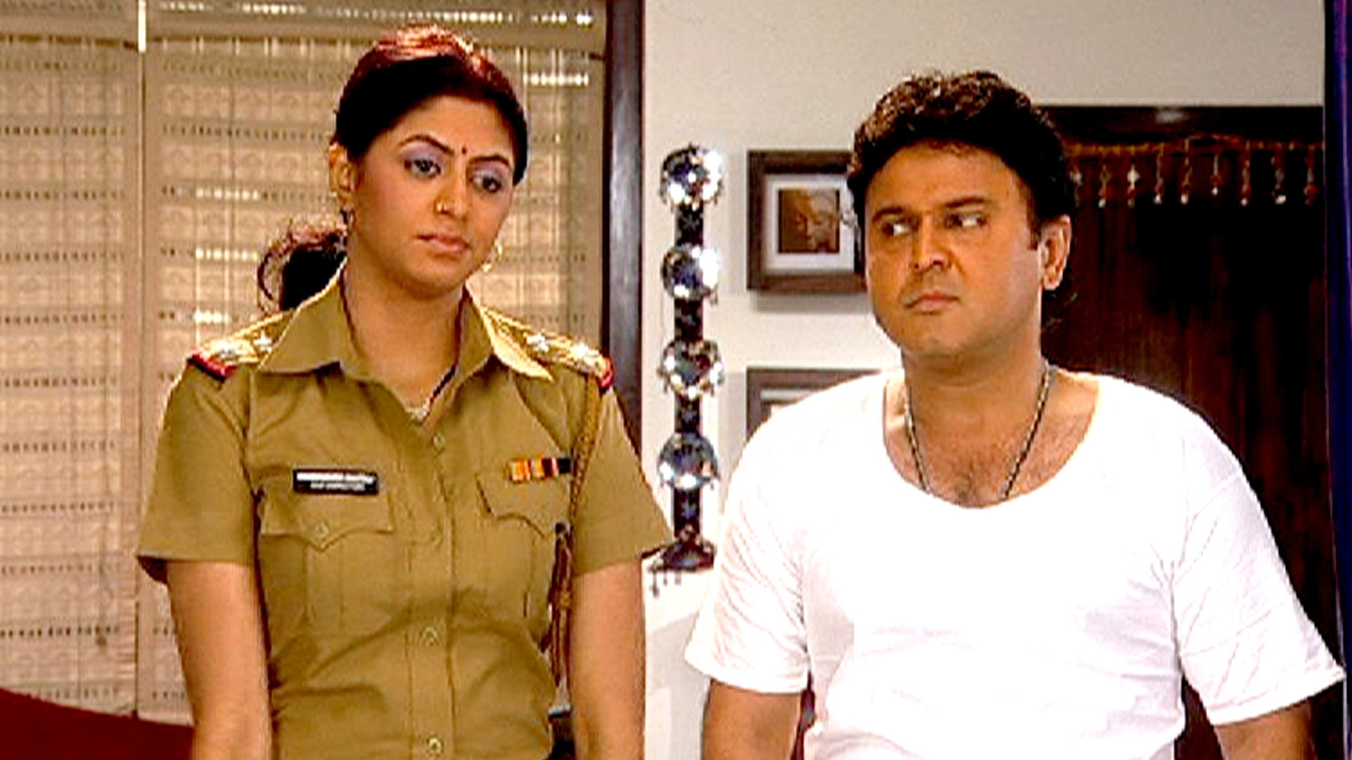 Inspector Buys a Husband