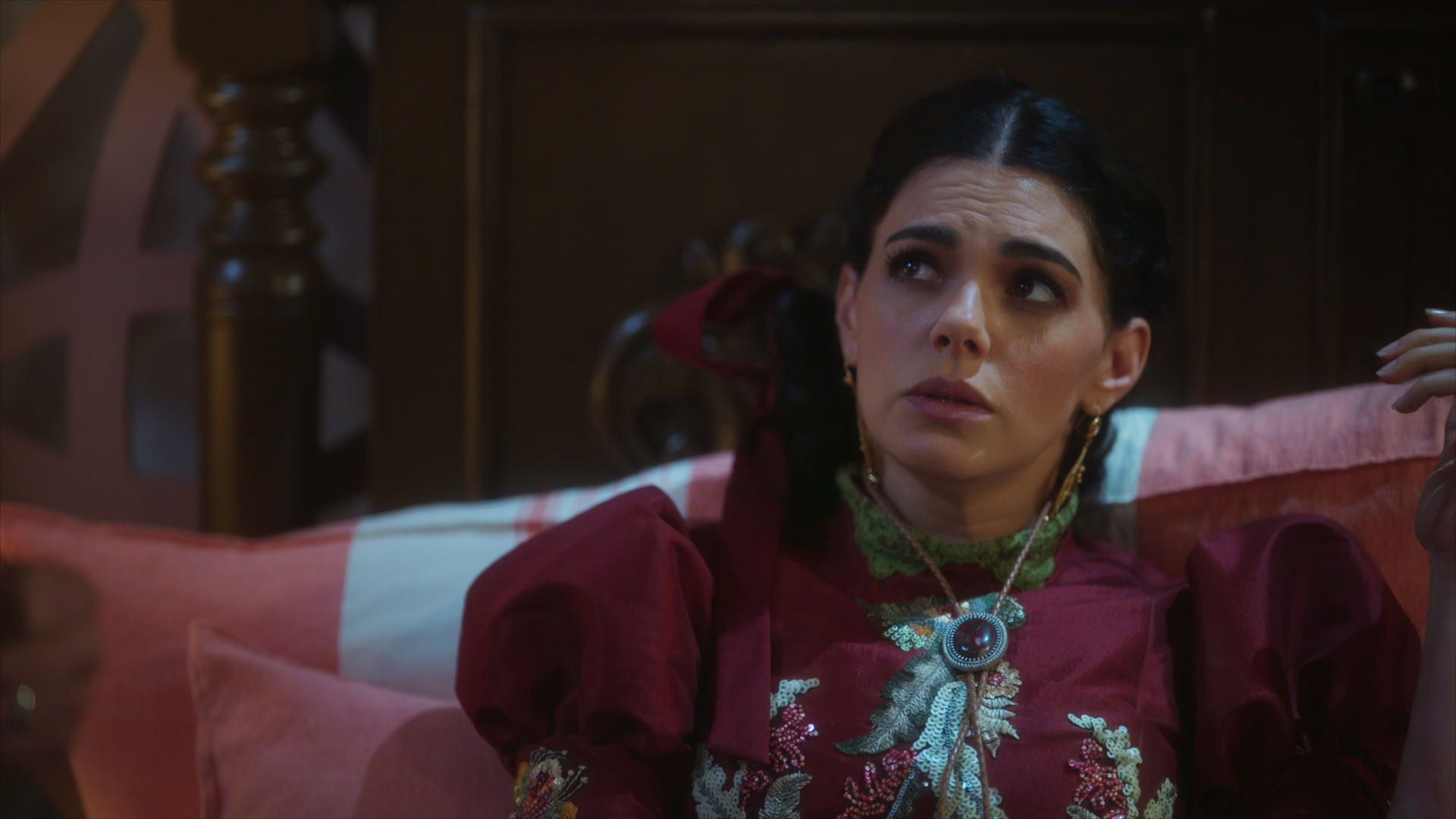 Un accidente que acerca al matrimonio