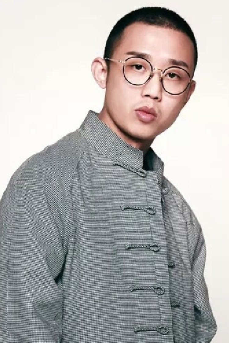 Foto de Zhou Yan