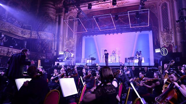 The 1975 (Live Lounge Special)