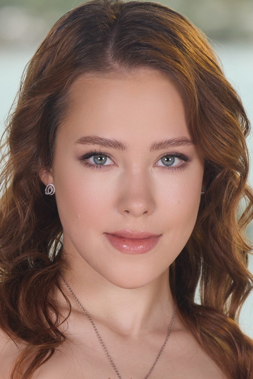 et billede af Nicole Murkovski