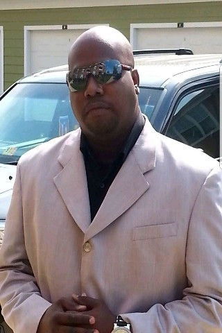 et billede af Luis Clemente Rivera