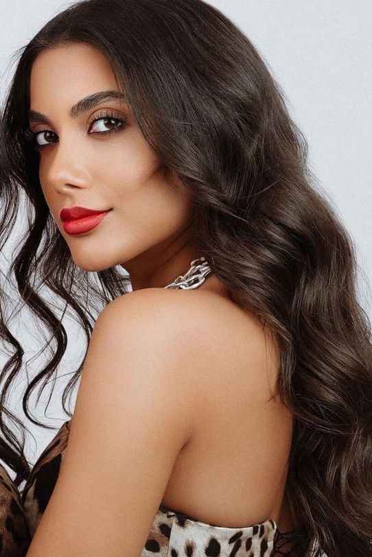 et billede af Sevil Seferova