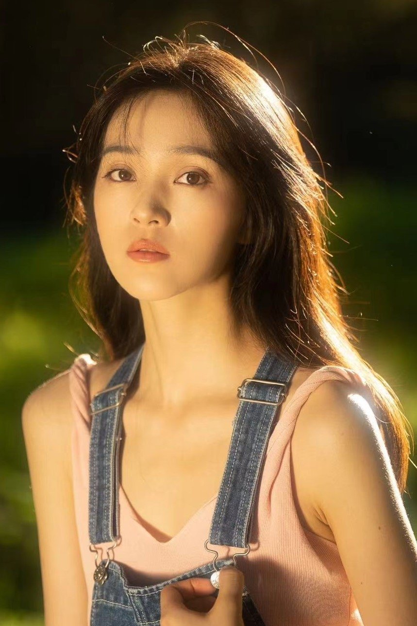 Zhang Chuwen's picture in the cast