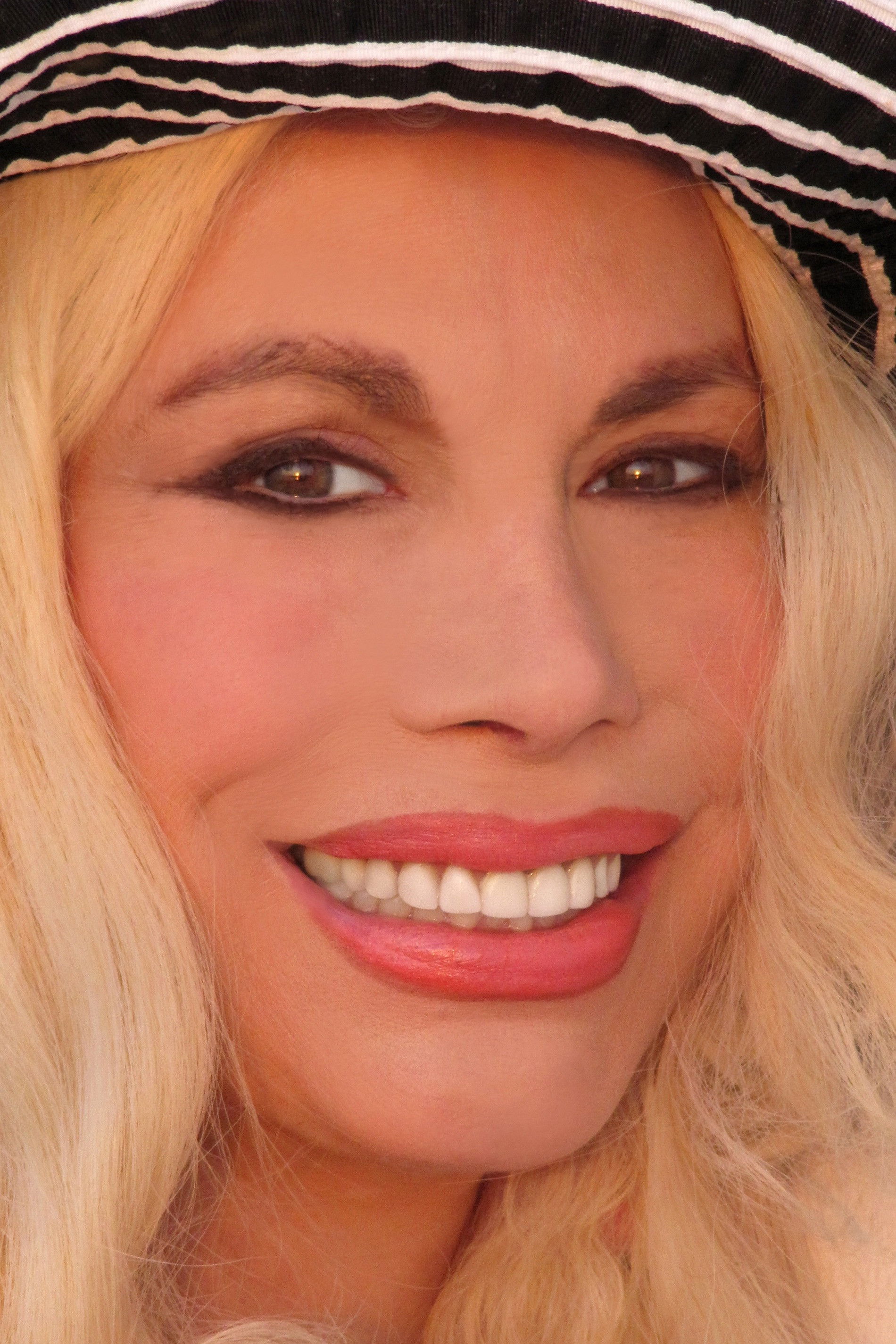 et billede af Cybela Clare