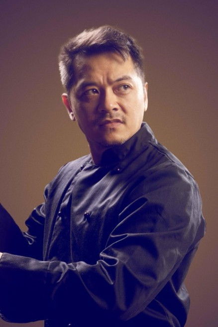 et billede af James Hok Tsun Cheng