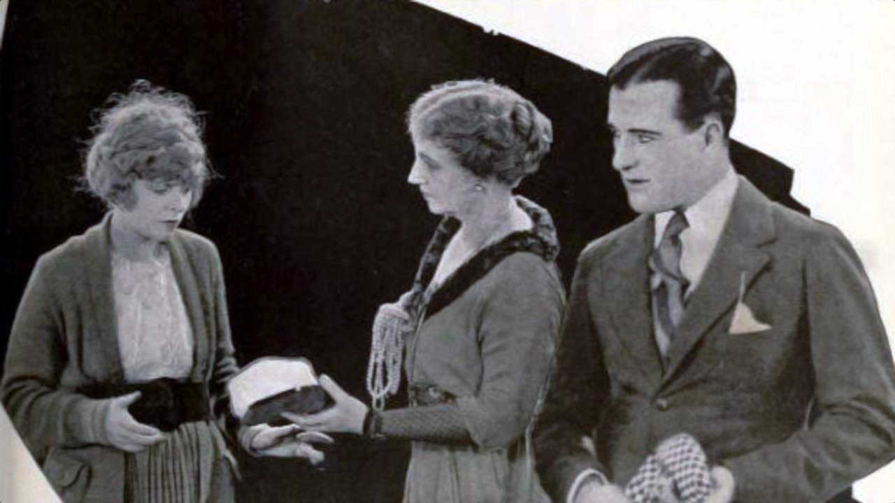 Girl in the Web (1920)