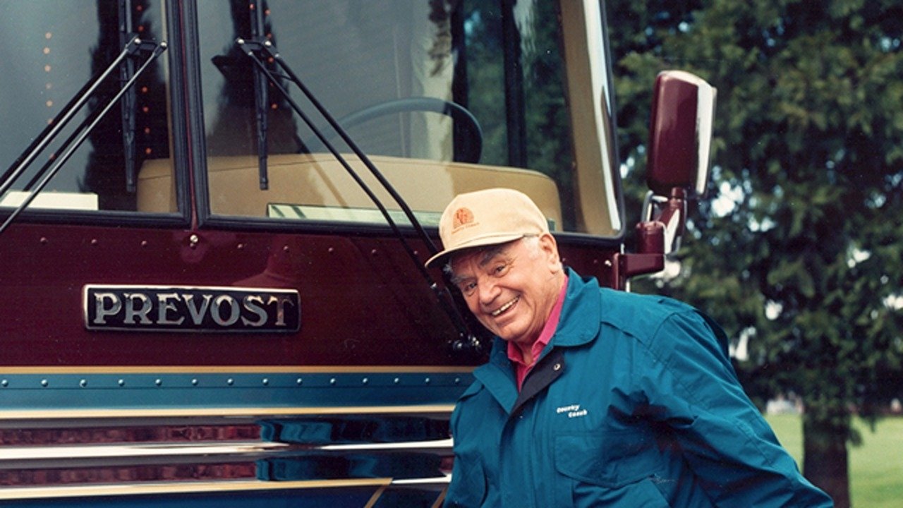 Ernest Borgnine on the Bus (1997)
